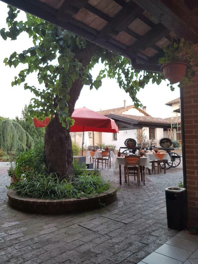 Al Fienile Hotel Orzano Exterior photo